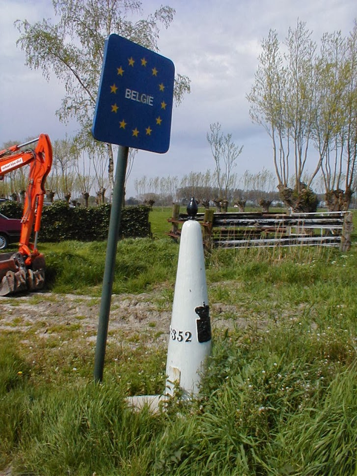 352 nr